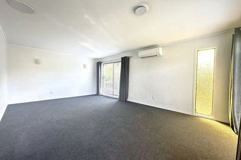 Photo of property in 12 Wilkinson Way, Browns Bay, Auckland, 0630