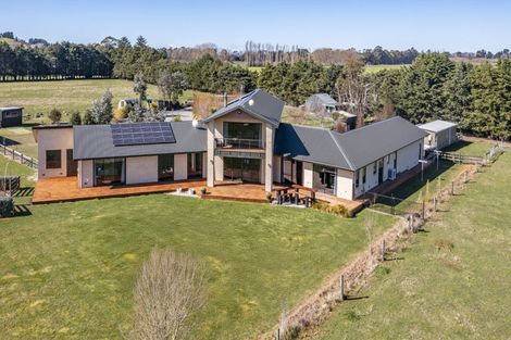 Photo of property in 120 Glews Road, Cust, Rangiora, 7471