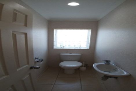 Photo of property in 7 Shankill Place, East Tamaki, Auckland, 2013