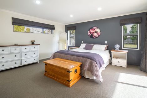 Photo of property in 62 Rotherham Drive, West Melton, 7618