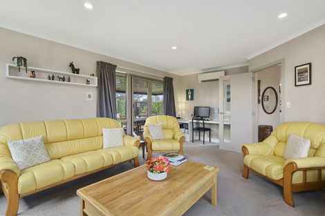 Photo of property in 12 Cherry Lane, Martinborough, 5711