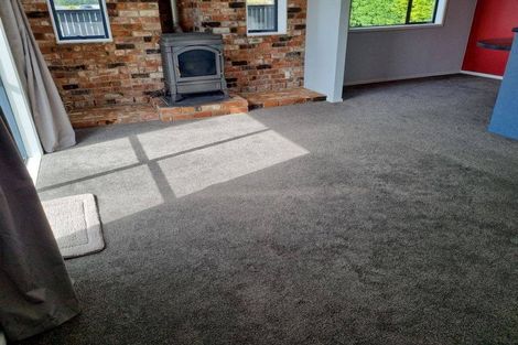 Photo of property in 80 Watt Road, Otatara, Invercargill, 9879