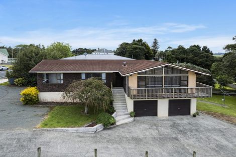 Photo of property in 9 Tauraroa Road, Maungakaramea, Whangarei, 0178