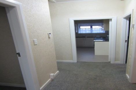 Photo of property in 70 Rangitoto Road, Papatoetoe, Auckland, 2025