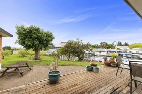 Photo of property in 48 Waerenga Road, Te Kauwhata, 3710