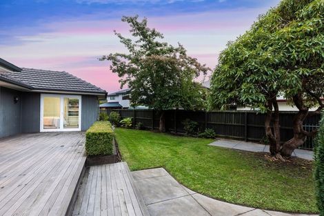 Photo of property in 11 Colina Street, Avonhead, Christchurch, 8042