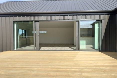 Photo of property in 92 Sullivan Avenue, Woolston, Christchurch, 8023