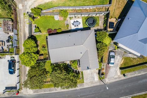 Photo of property in 8 Thimble Lane, Whitby, Porirua, 5024