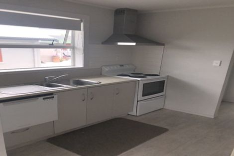 Photo of property in 14 Pulham Crescent, Queenwood, Hamilton, 3210