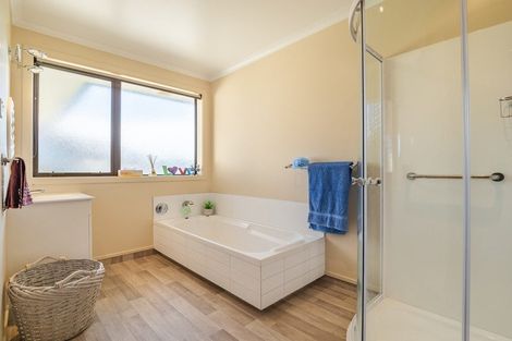 Photo of property in 35 Severn Street, Green Island, Dunedin, 9018