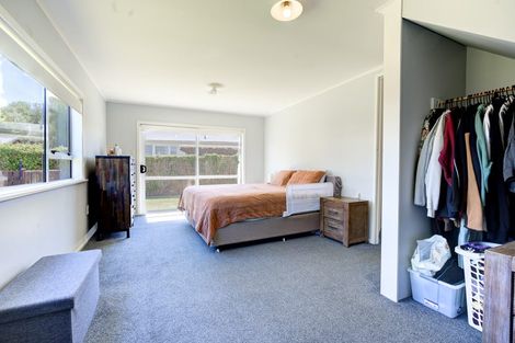 Photo of property in 5 Craig Place, Fairview Downs, Hamilton, 3214