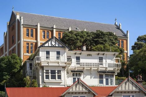 Photo of property in 3 Oriental Terrace, Oriental Bay, Wellington, 6011