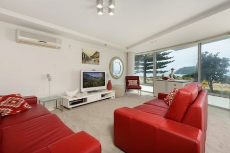 Photo of property in 4/50 Marine Parade, Mount Maunganui, 3116
