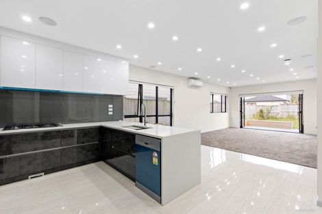 Photo of property in 12 Fong Road, Flat Bush, Auckland, 2019