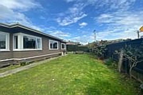 Photo of property in 79 Tipahi Street, Nelson South, Nelson, 7010