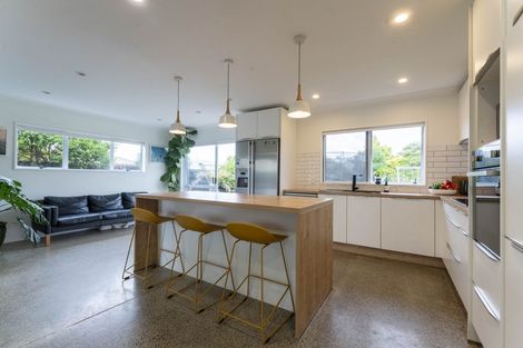 Photo of property in 22 Hibiscus Avenue, Mount Maunganui, 3116