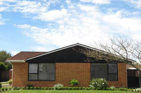 Photo of property in 4 Rathlin Street, Redwood, Christchurch, 8051