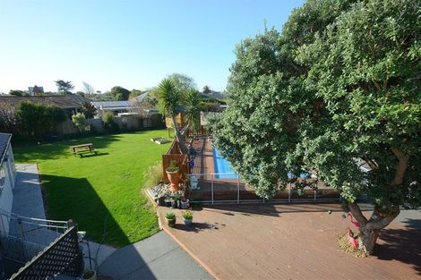 Photo of property in 309a Estuary Road, South New Brighton, Christchurch, 8062