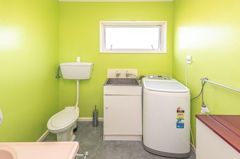 Photo of property in 21b Karewa Street, Castlecliff, Whanganui, 4501