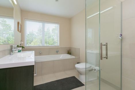 Photo of property in 1089 Plymouth Road, Koru, New Plymouth, 4374