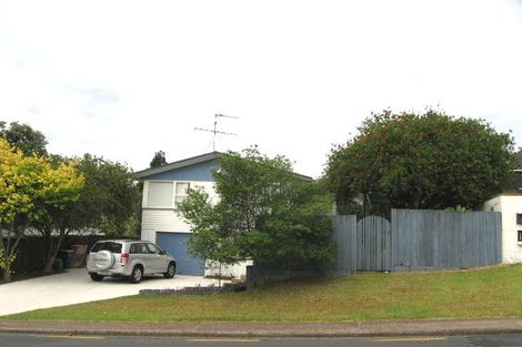 Photo of property in 2/44 Glamorgan Drive, Torbay, Auckland, 0630
