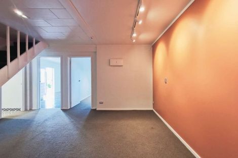 Photo of property in 2/5 Nigel Road, Browns Bay, Auckland, 0630