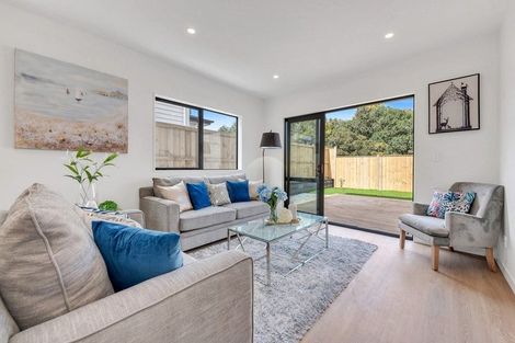 Photo of property in 10 Hughs Way, Flat Bush, Auckland, 2019