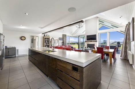 Photo of property in 100 Wingatui Road, Mosgiel, 9024