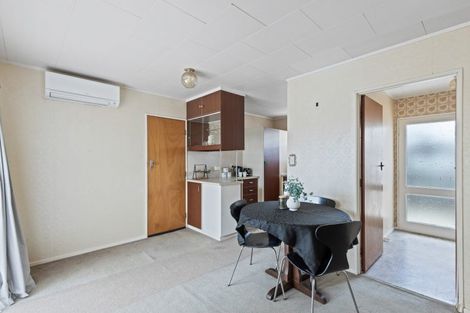 Photo of property in 2/31 Grey Street, Waitara, 4320