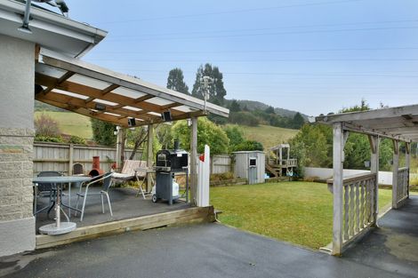 Photo of property in 39 Stephen Street, Halfway Bush, Dunedin, 9010