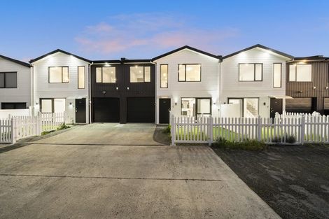 Photo of property in 38c Seymour Road, Sunnyvale, Auckland, 0612