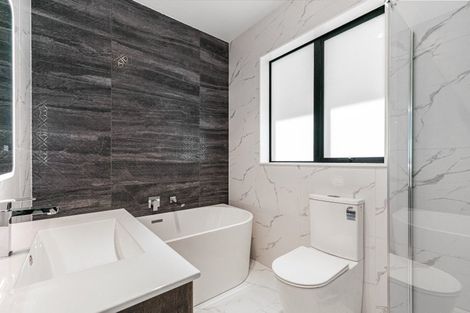 Photo of property in 16 Captain Rings Drive, Papakura, 2110