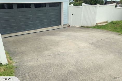 Photo of property in 1/2 Merwood Lane, Devonport, Auckland, 0624