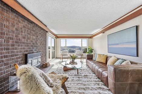 Photo of property in 59 Chapman Street, Newlands, Wellington, 6037