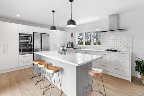 Photo of property in 37 Cameron Road, Waiuku, 2681