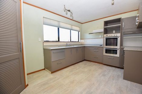 Photo of property in 50d Mcmaster Street, Greytown, 5712