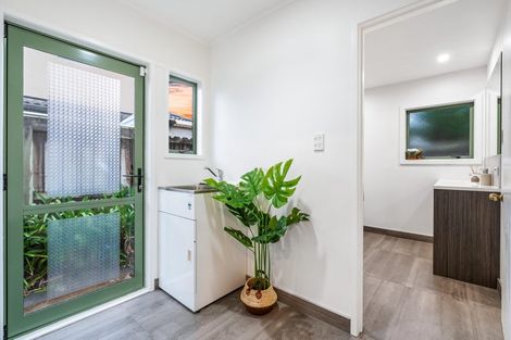 Photo of property in 630a Te Atatu Road, Te Atatu Peninsula, Auckland, 0610