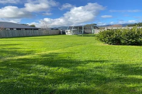 Photo of property in 28 Okarito Avenue, Levin, 5510