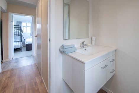 Photo of property in 7 Kowhai Street, Kaka Point, Balclutha, 9271