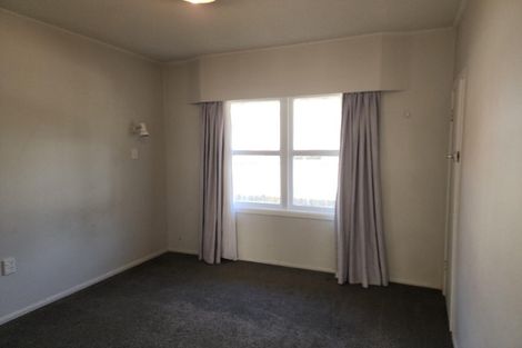 Photo of property in 11 Knighton Road, Hillcrest, Hamilton, 3216