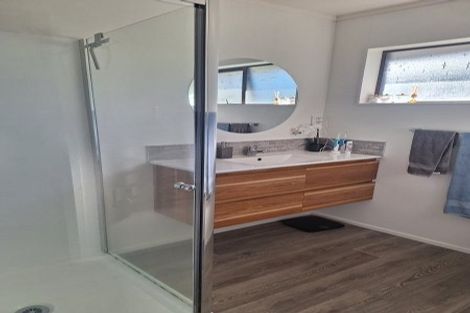 Photo of property in 2/19 Birman Close, Half Moon Bay, Auckland, 2012