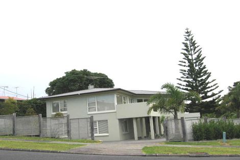 Photo of property in 6 Deep Creek Road, Torbay, Auckland, 0630