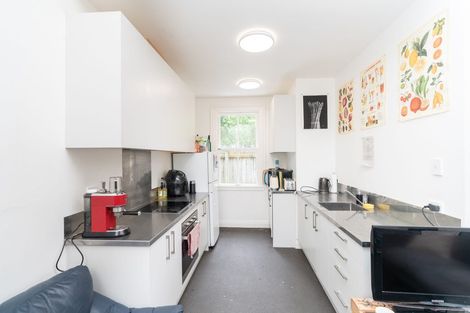 Photo of property in 46 Aro Street, Aro Valley, Wellington, 6021