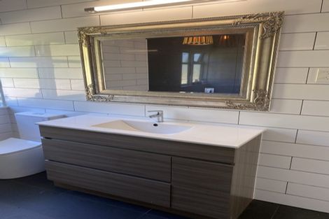 Photo of property in 112 Upper Fitzherbert Road, Wainuiomata, 5373