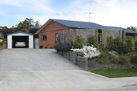 Photo of property in 6 Lionel Place, Mapua, 7005