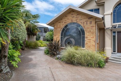 Photo of property in 7 Sunset Close, Western Heights, Hamilton, 3200