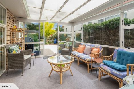 Photo of property in 2/2 Embleton Close, Northpark, Auckland, 2013