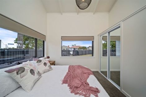 Photo of property in 65 Dixon Avenue, Hawera, 4610