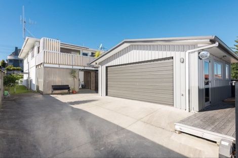 Photo of property in 34 Pitau Road, Mount Maunganui, 3116