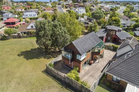 Photo of property in 2/44 Loloma Drive, Half Moon Bay, Auckland, 2012